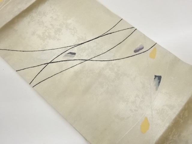 長谷川織物製　引箔曲線に抽象模様織出し名古屋帯